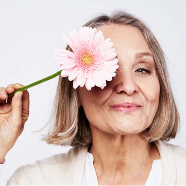 A Jornada da Menopausa: o que toda mulher deve saber sobre essa fase de transição